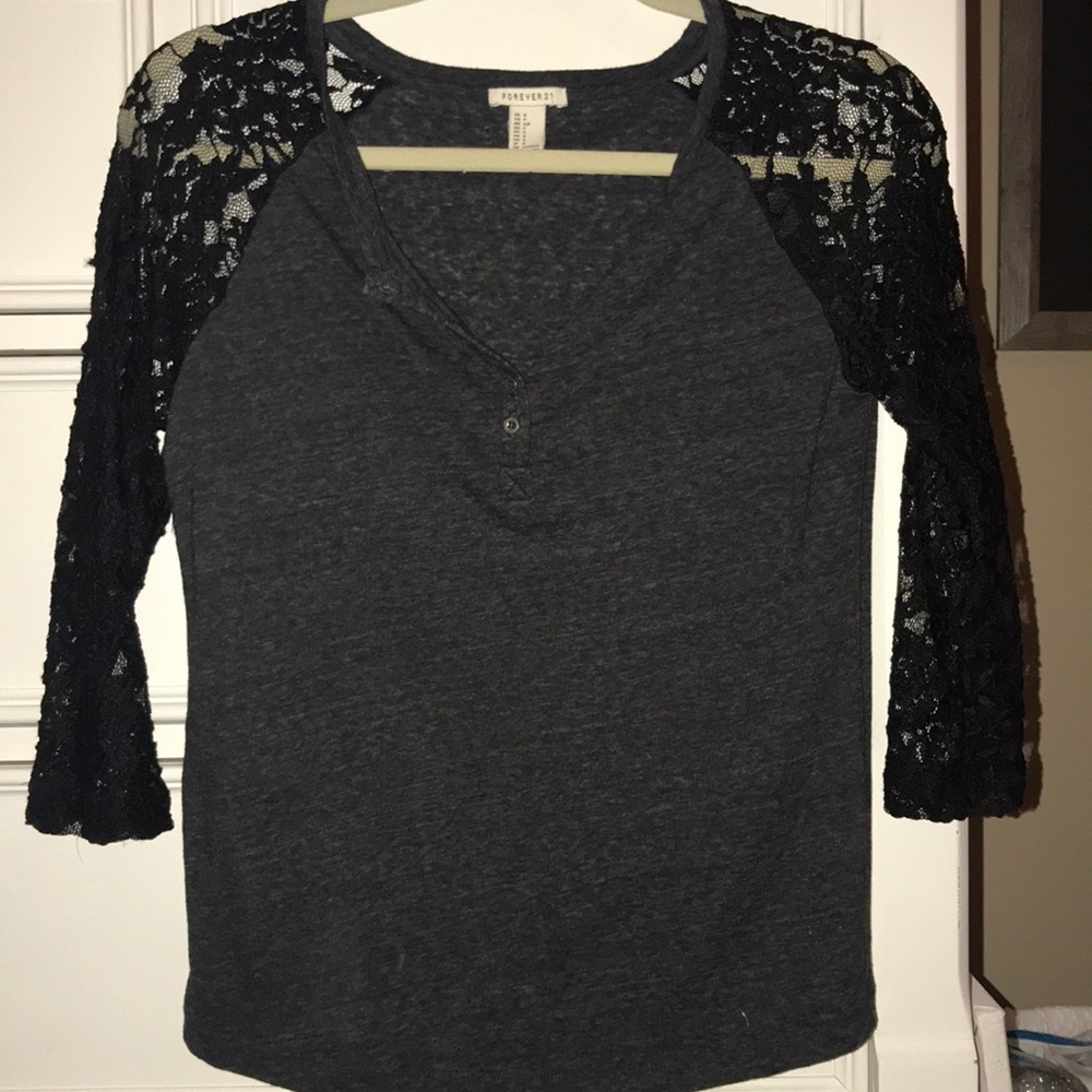 Lace sleeve